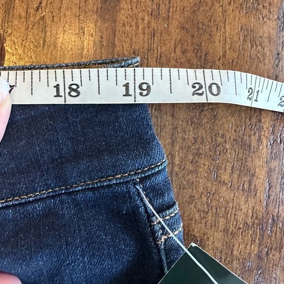 Lauren Ralph Lauren | Skinny Cropped Slimming Fit Dark Wash Jeans, 16, NWT - Picture 10 of 12